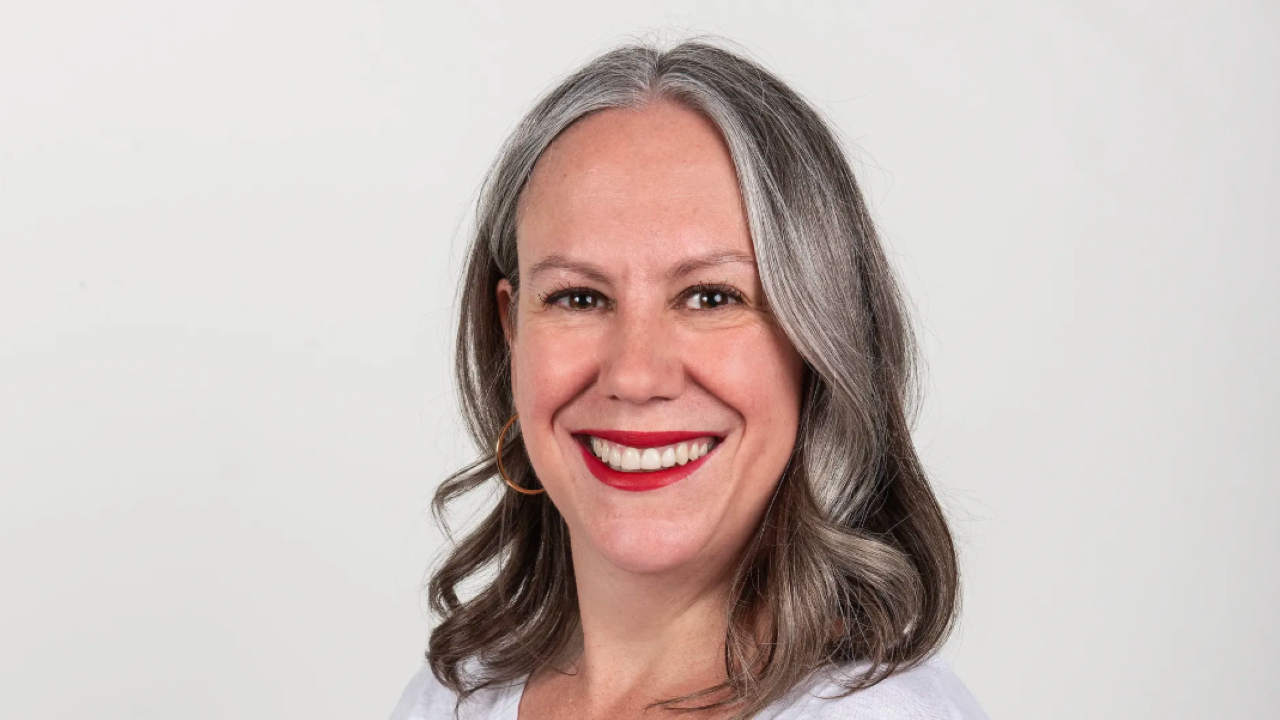 Slate promotes editor-in-chief Hillary Frey to CEO in subscription push
