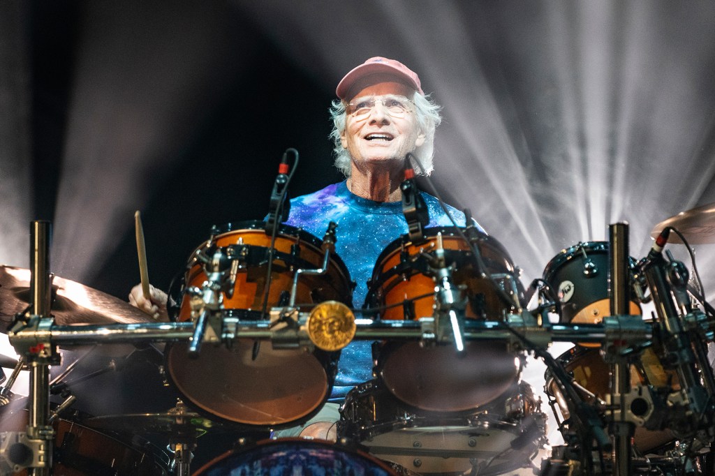 Bill Kreutzmann plans 'A very grateful Thanksgiving' in Hawaii