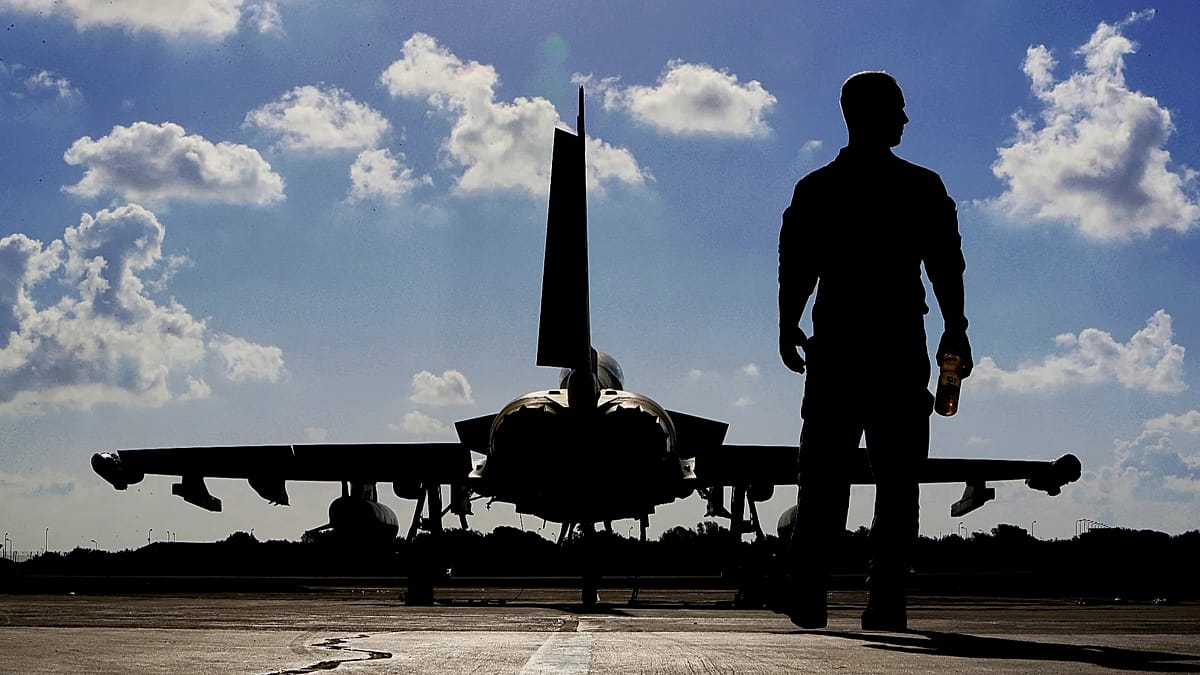 UK Typhoon fighter jets to fly defensive missions to help protect Saudi ...