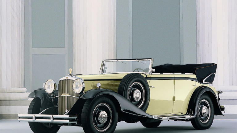 No more than about 25 Maybach Zeppelins were built as the DS 8, with an ...