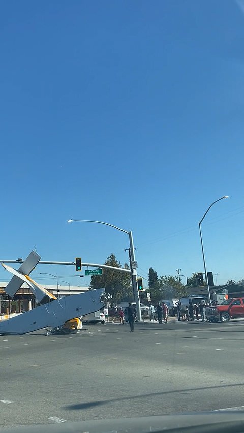 Small plane crashes into busy intersection in California