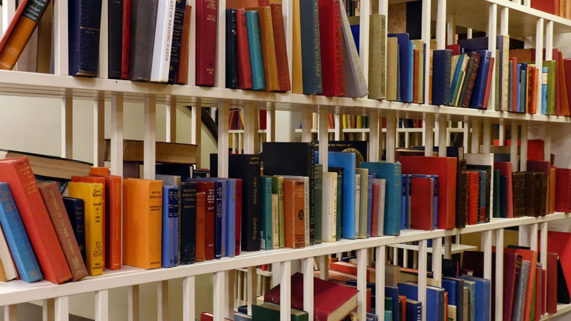 A library has welcomed back a book that was 43 years overdue