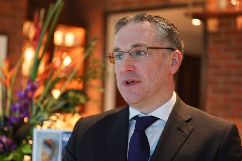 Council descending into turmoil as senior figures resign over criminal ...