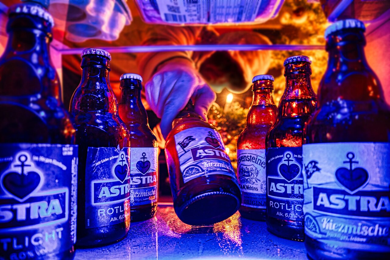 Hunger may play a role in alcohol addiction, new study finds