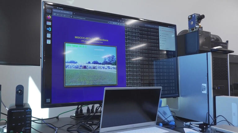 Mississippi Gulf Coast Community College students use AI to solve ...
