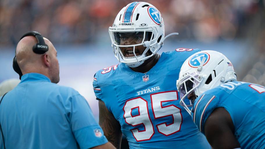 Titans suddenly cutting veteran DT is latest sign of team's dysfunction