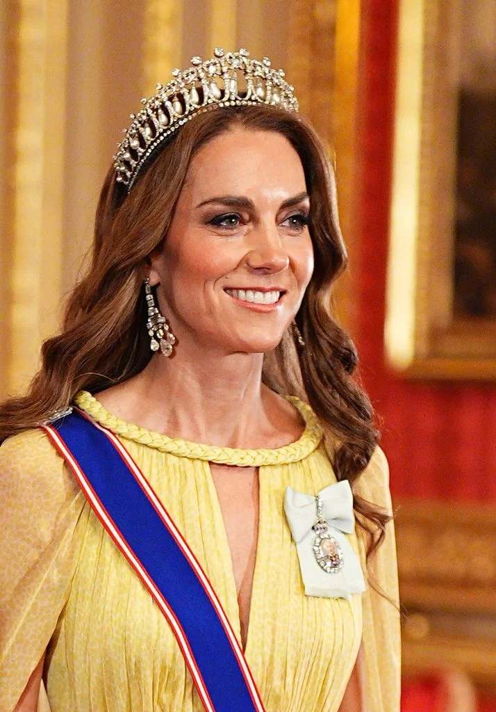 Kate Middleton, impecable en la cena de gala para el sultán de Omán ...