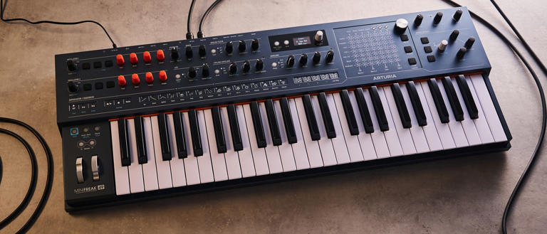 One of my favourite synths just got a little bit better: Arturia ...