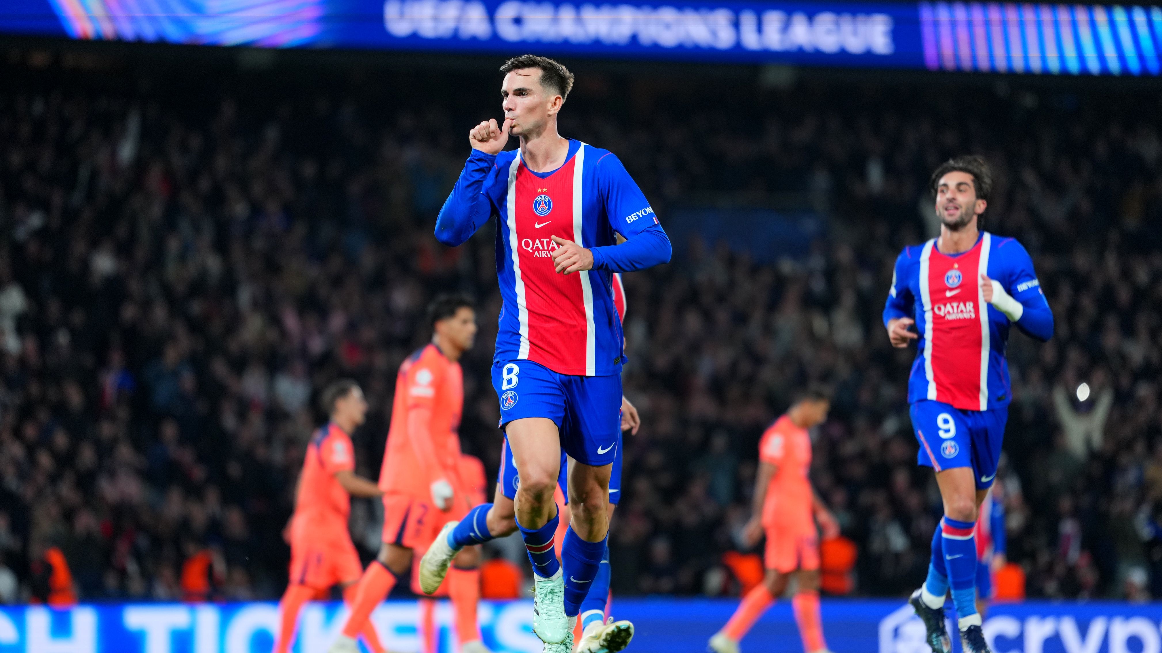 Angka-angka ofensif yang menakutkan: PSG mengulang pencapaian Barcelona ...