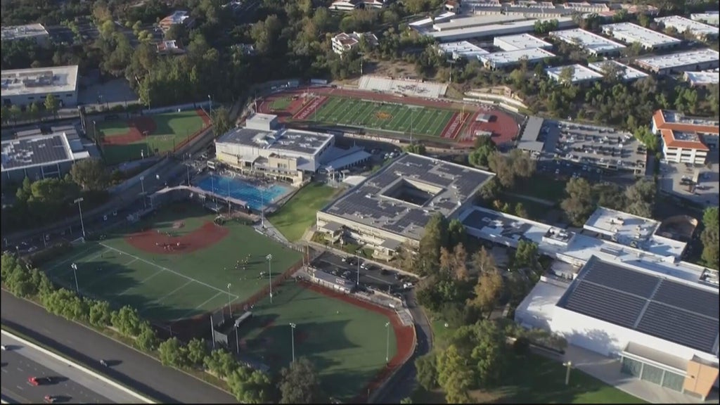 Eric Dickerson's son sues LA County school over racial bullying ...