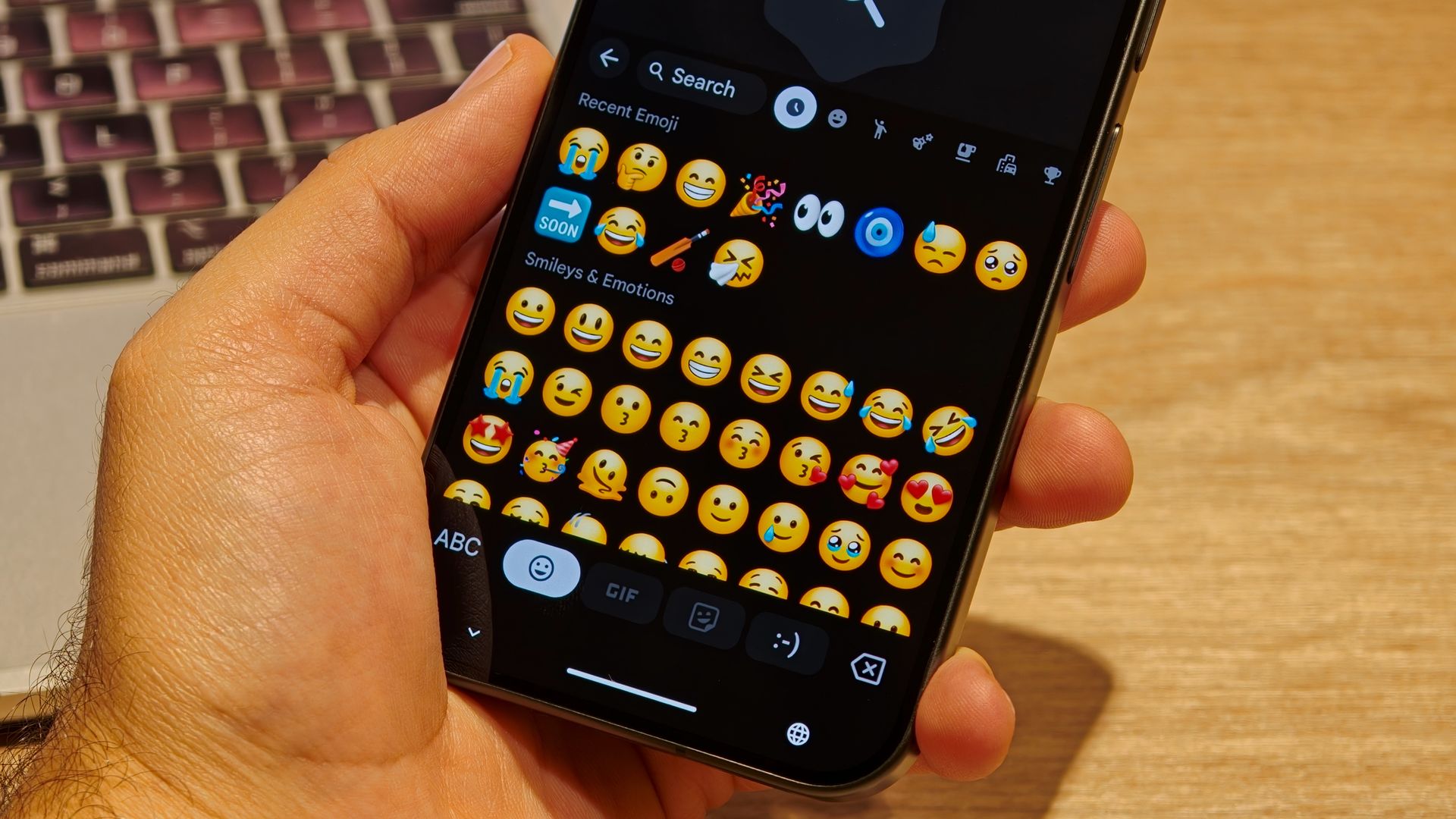 Google's new 3D emojis are starting to roll out to older Pixel phones