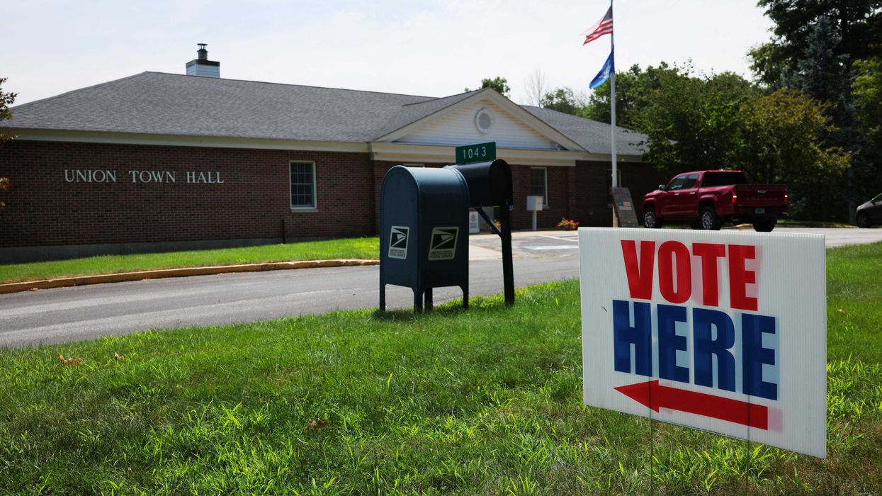 Pollster scrambles amid looming investigation exposing their whole ...