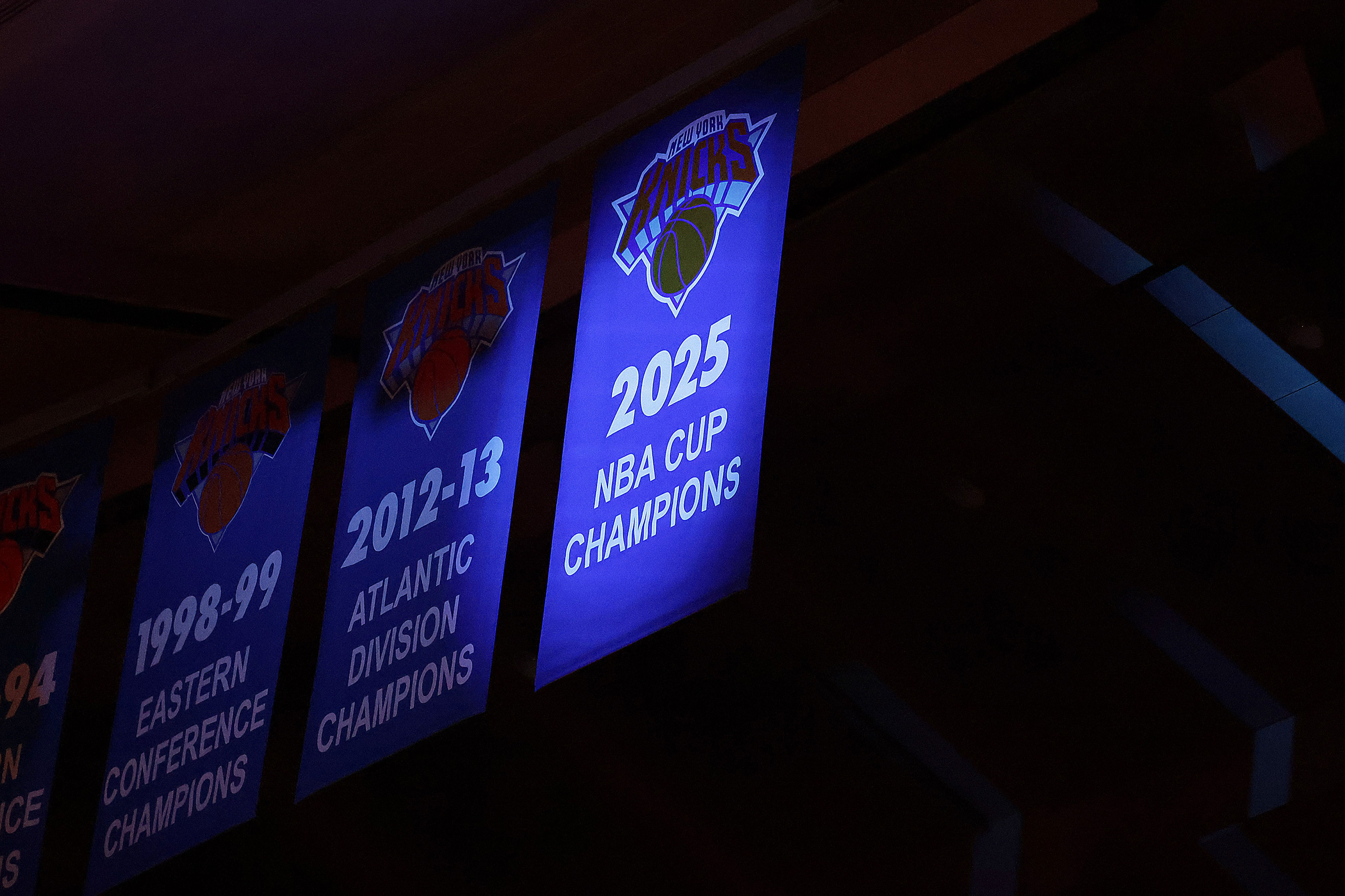 Knicks quietly raise NBA Cup banner to rafters in Garden surprise