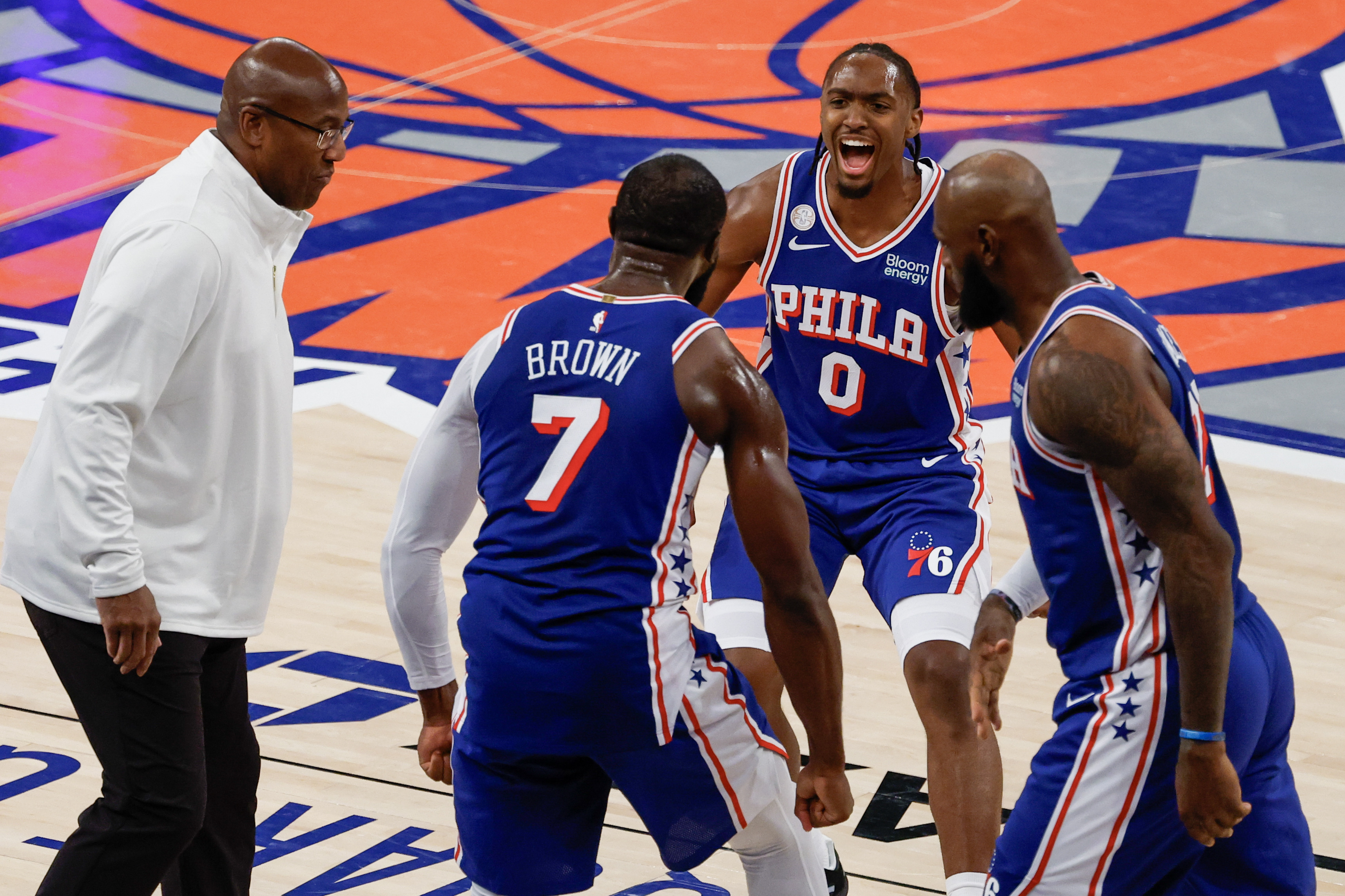 Sixers’ defense spoils Knicks ring night, delivers 106-100 win in ...