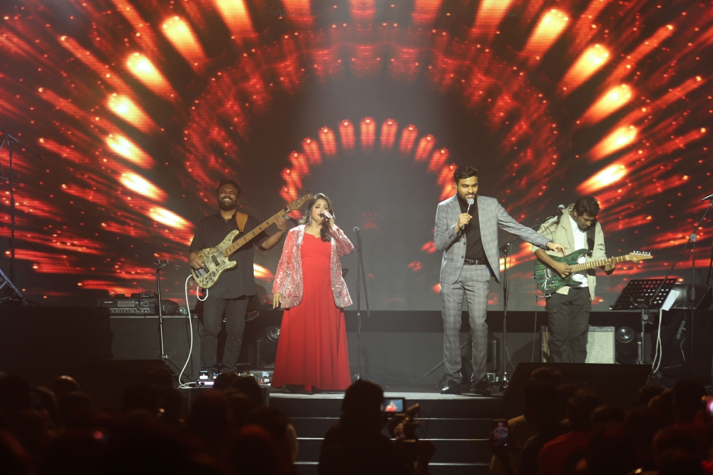 3,000 songs, 21 years: How Saindhavi grew from a kid crying for temple ...