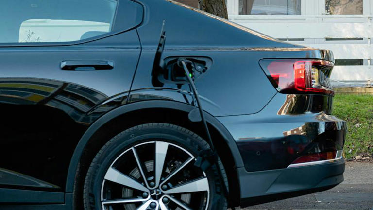 Planning permission requirement axed for under-pavement electric car ...