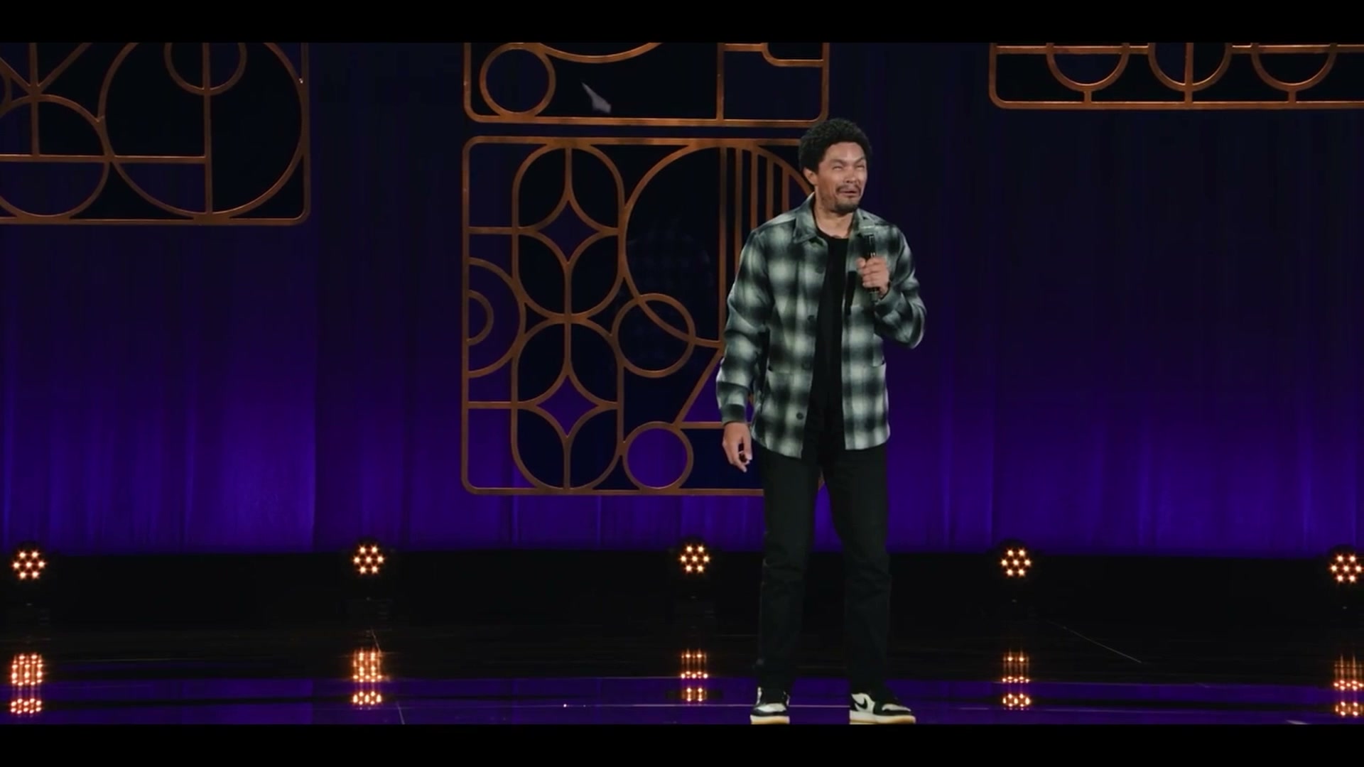 Trevor Noah exposes the wild difference between US and African kids