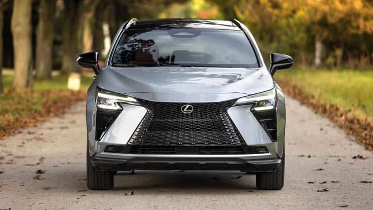 2027 Lexus NX 350h: Better tech, better economy, same old trade-offs