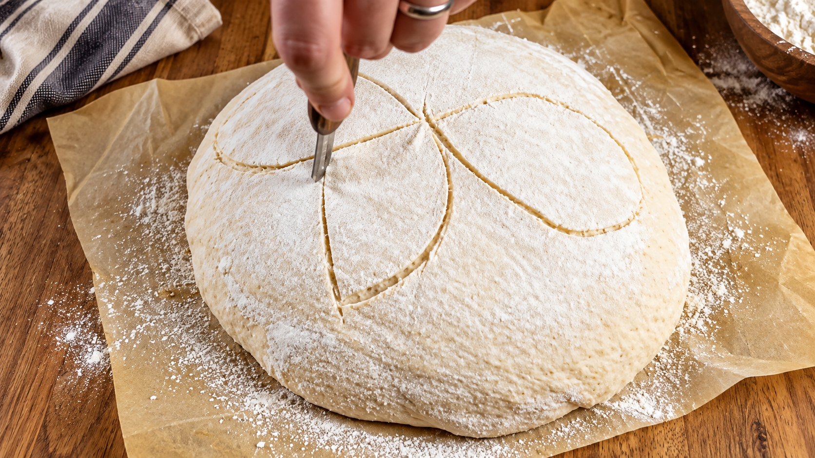 Creative bread scoring designs and sourdough dough prep