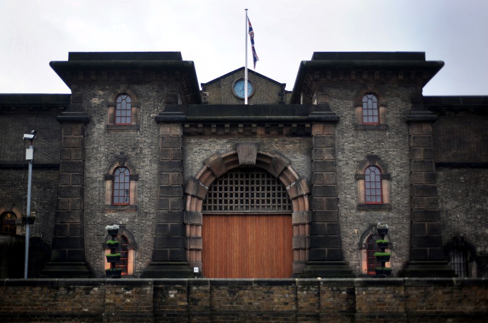 Coats, blankets and instant noodles given to chilly criminals after ...