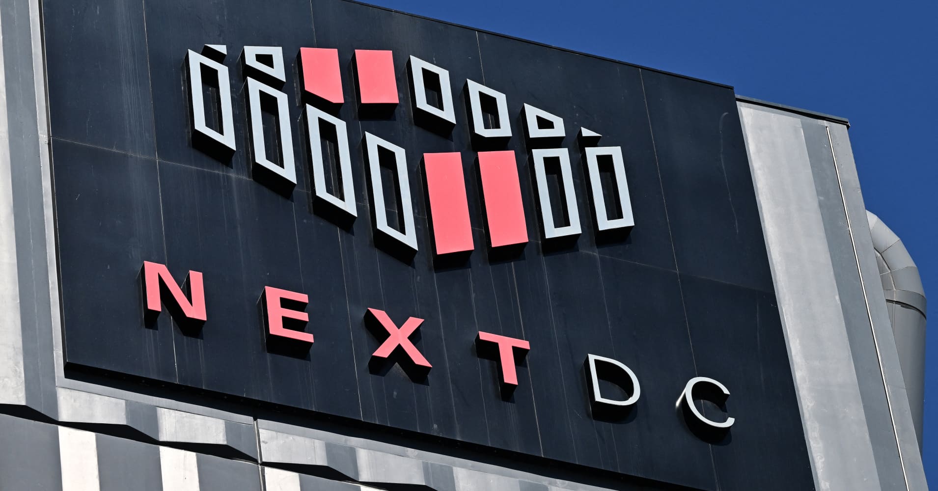NextDC Shares Plunge 39.5% After Slashing Forecasts