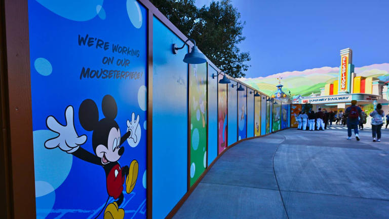 A major Disneyland expansion erases a main entrance fixture
