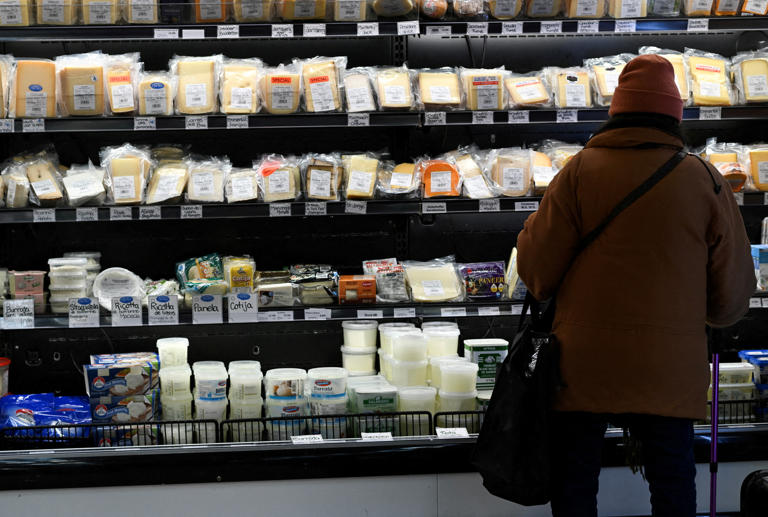 US food importer sues Trump over 50 percent tariffs on Canadian goods