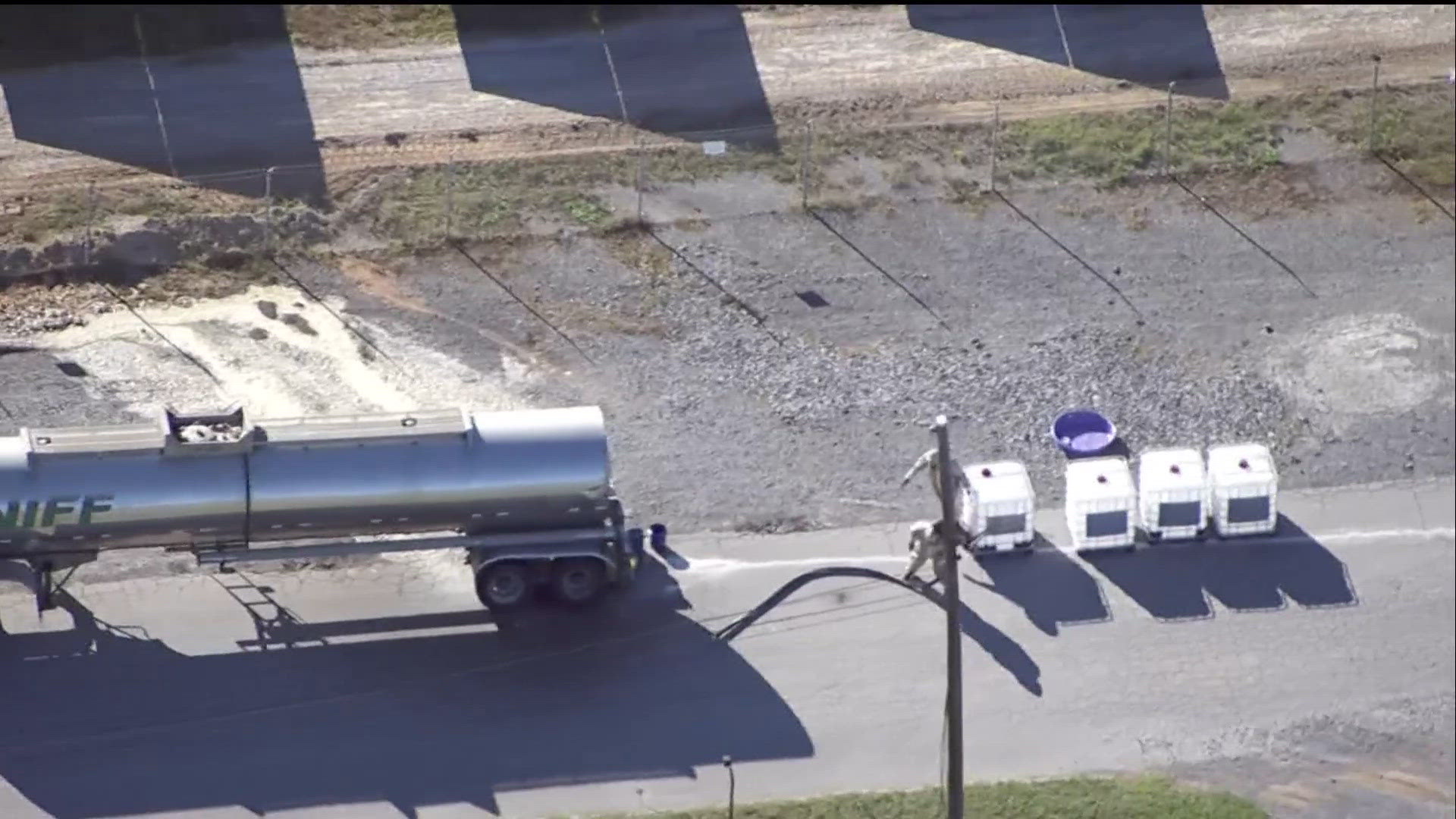 Chemical spill prompts hazmat response in Cedartown
