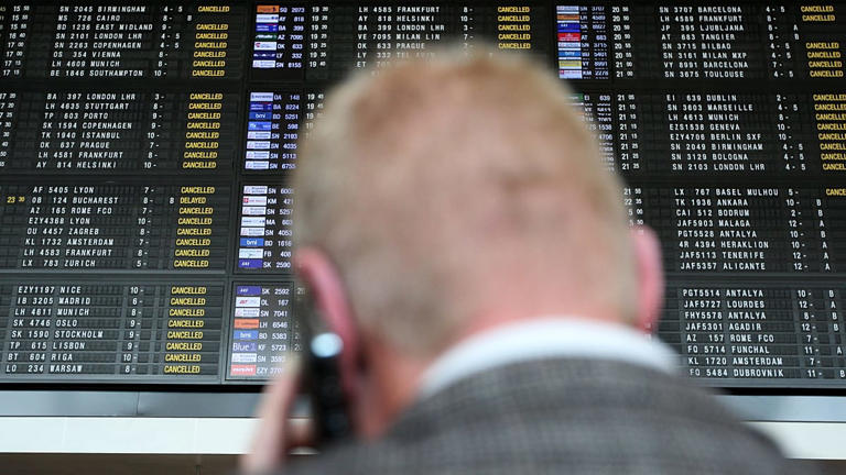 EU Parliament approves standard form for claiming refunds on disrupted ...
