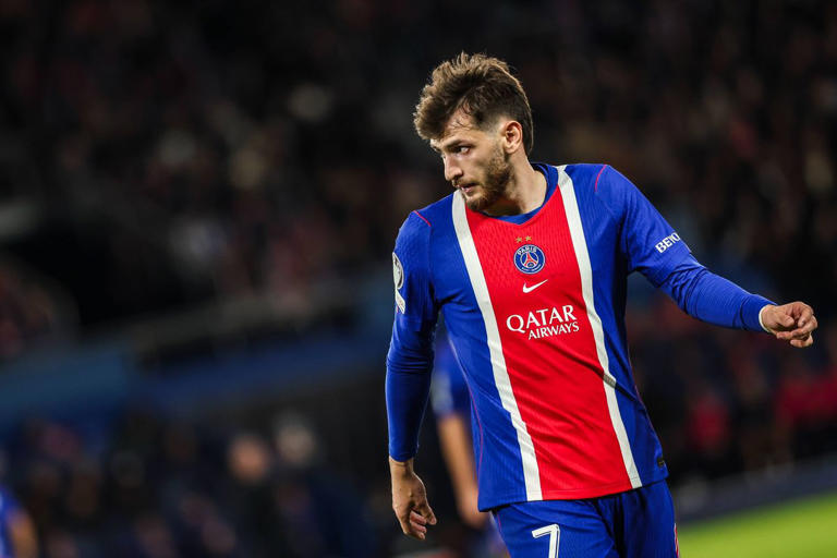 PSG : Khvicha Kvaratskhelia victime d'une rupture des ligaments croisés