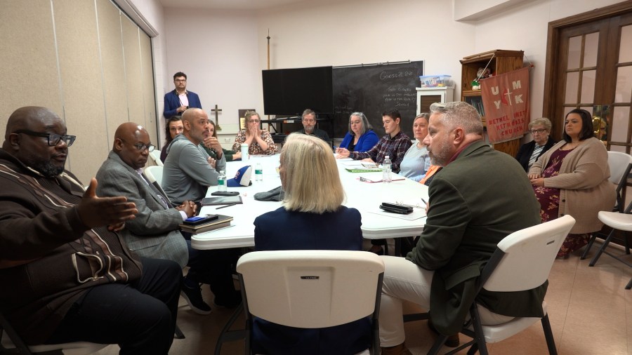 Sorensen meets Peoria groups to tackle food insecurity