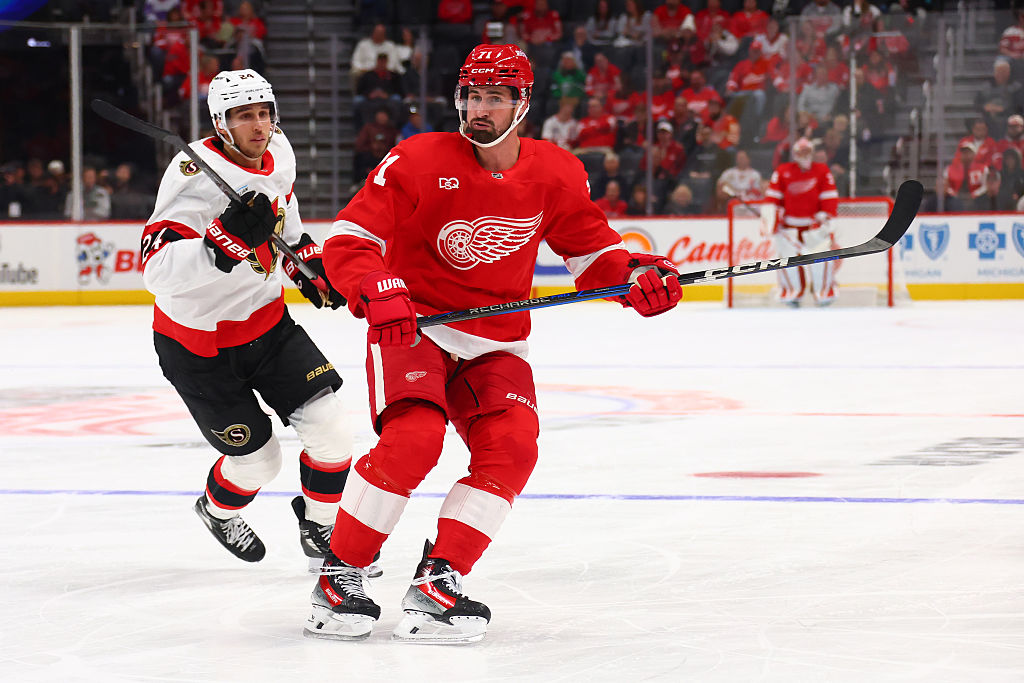 Dylan Larkin : Une nouvelle équipe (surprise) s’invite dans le mix
