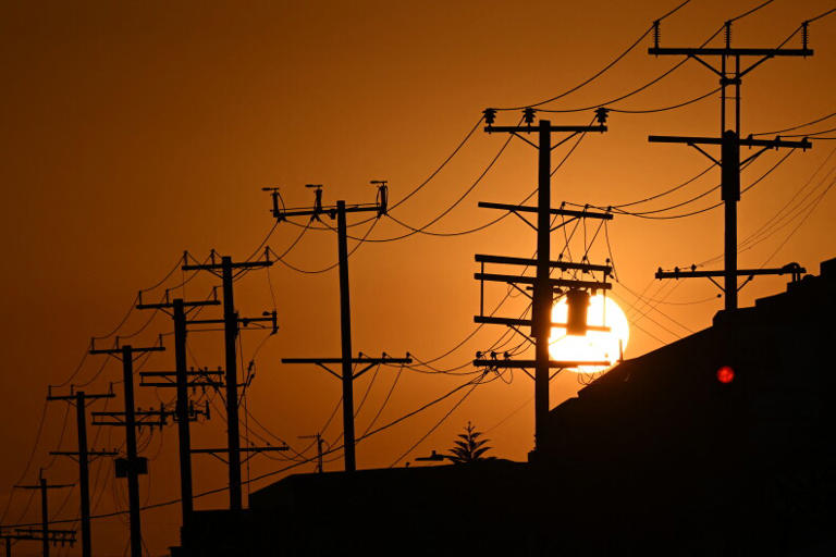 LA mayor calls for pause to utility shutoffs after record-breaking heat ...