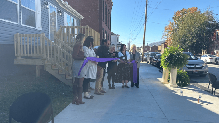 Youth Services System cuts ribbon on new recovery homes in Center Wheeling