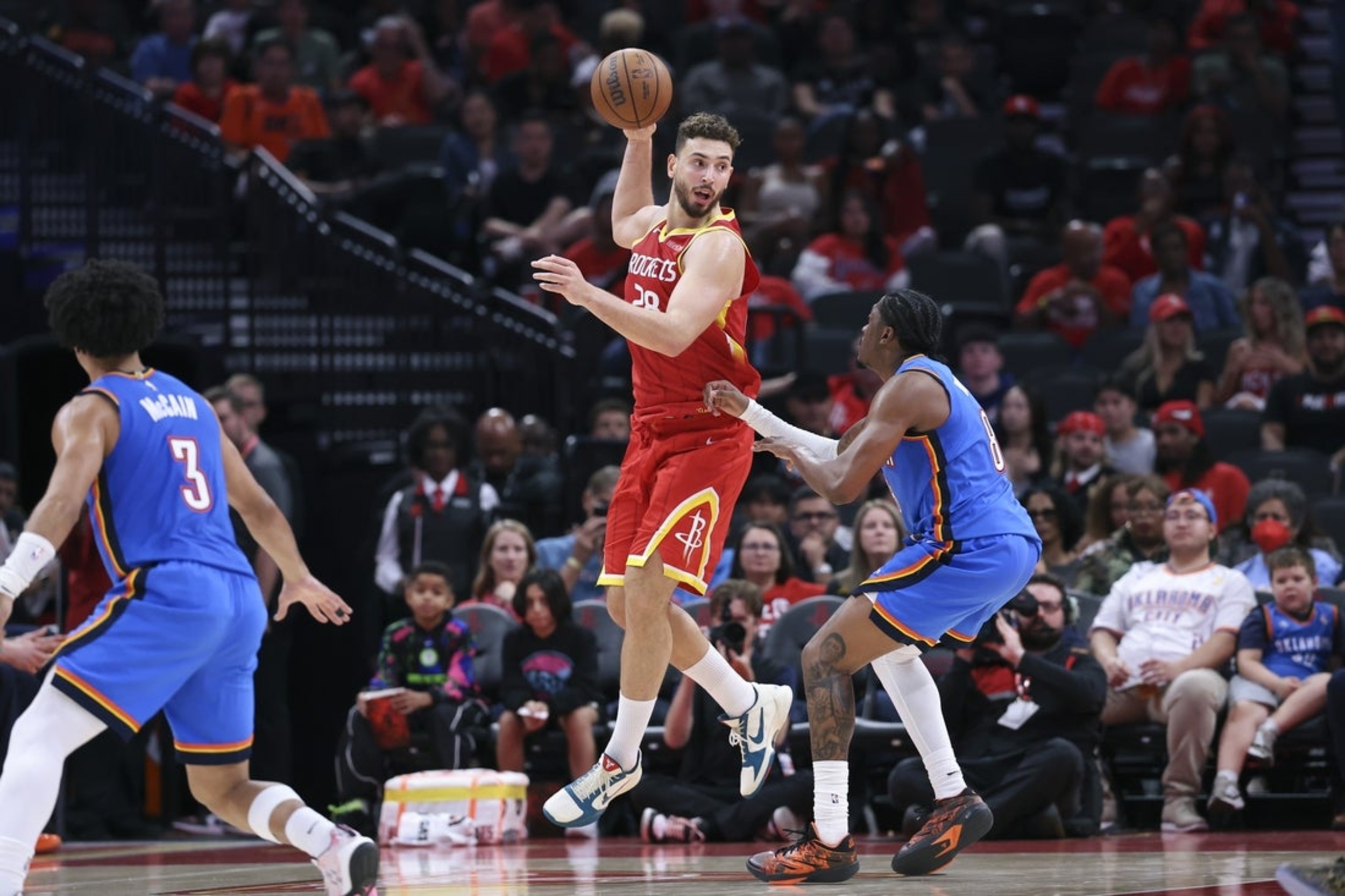 With raised expectations, Rockets set sights on Mavericks