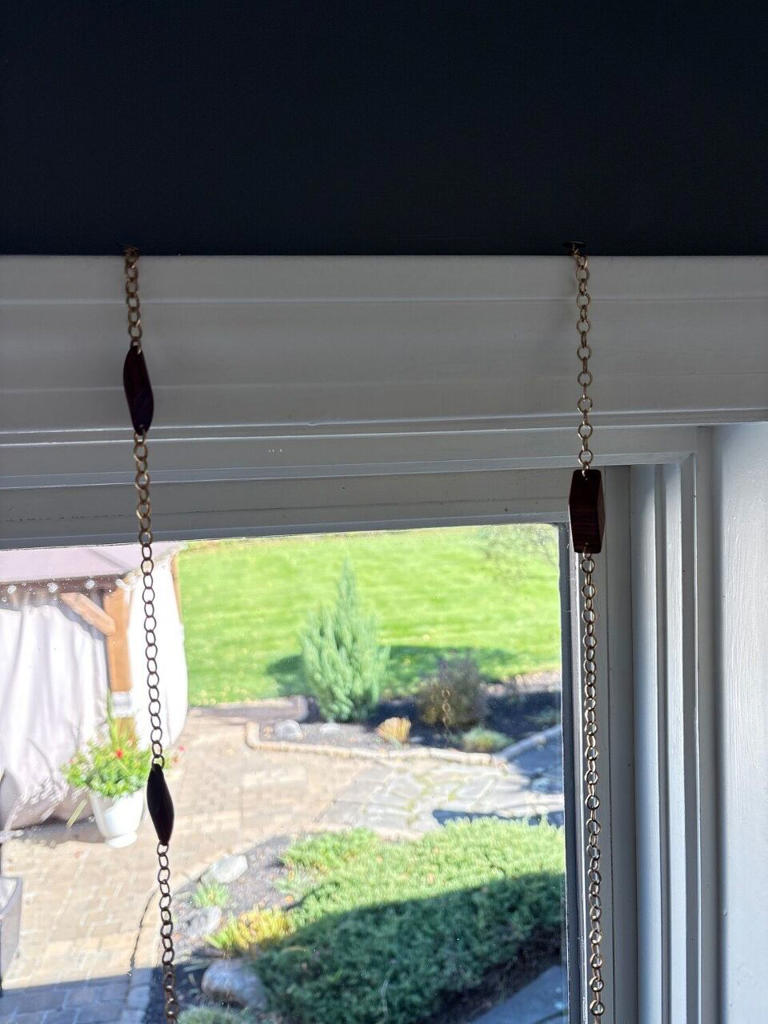 Fall window chains