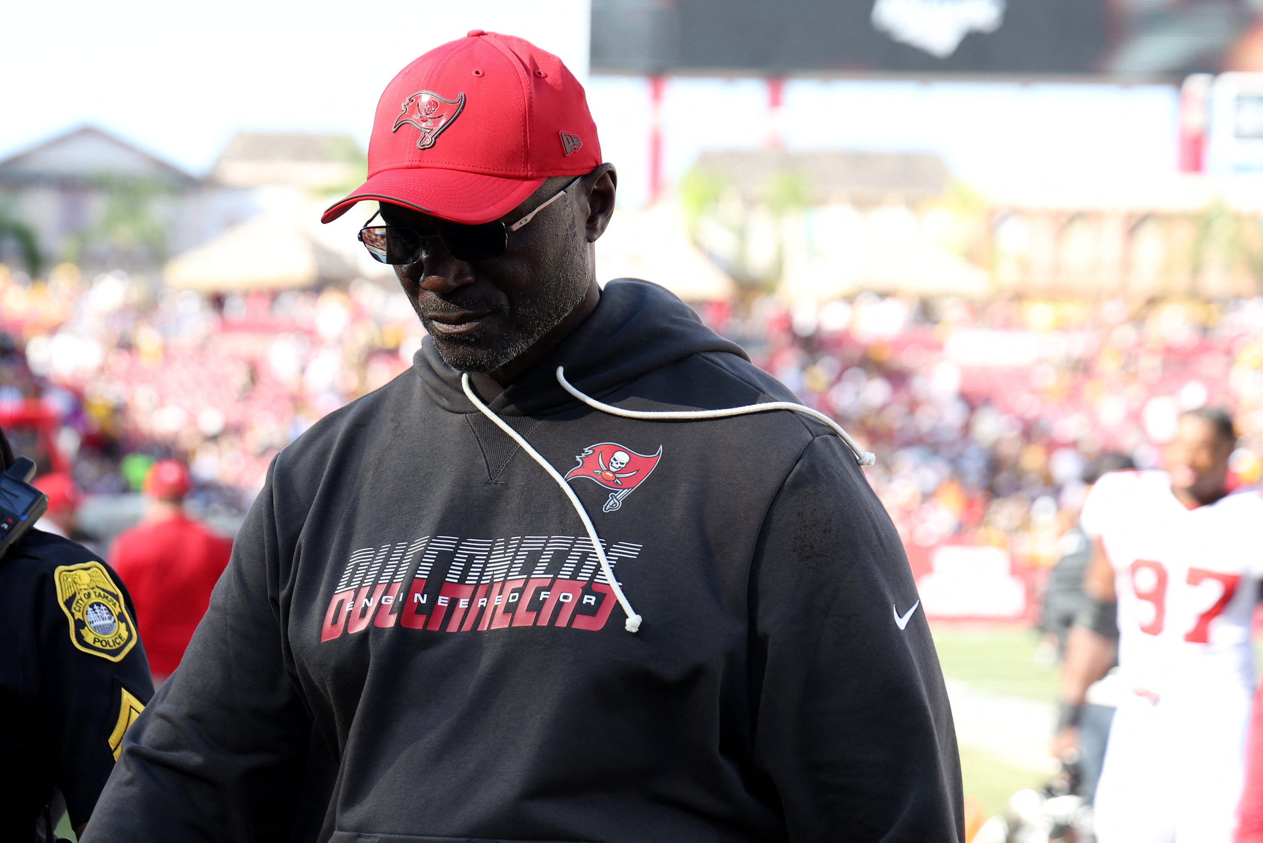 Bucs face a fork in the road with 1st division matchup