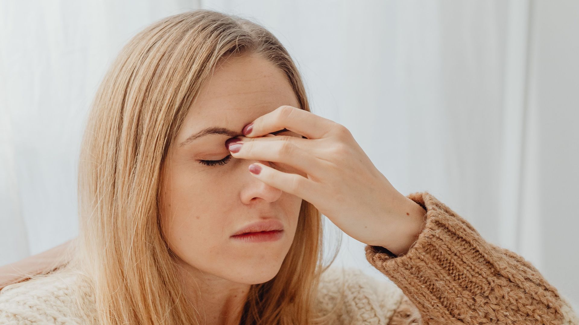 10 reasons your ears start ringing more with age & 10 things that can ...