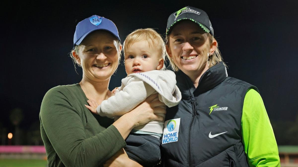Sydney Sixers searching for new Big Bash boss as Rachael Haynes heads ...