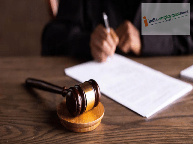Recruitment for senior personal assistant at the Supreme Court: Who is ...