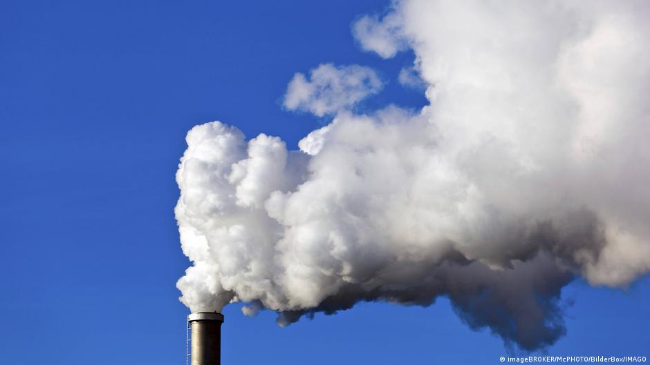 Rising emissions and temperatures: The cost of Trump's climate retreat ...