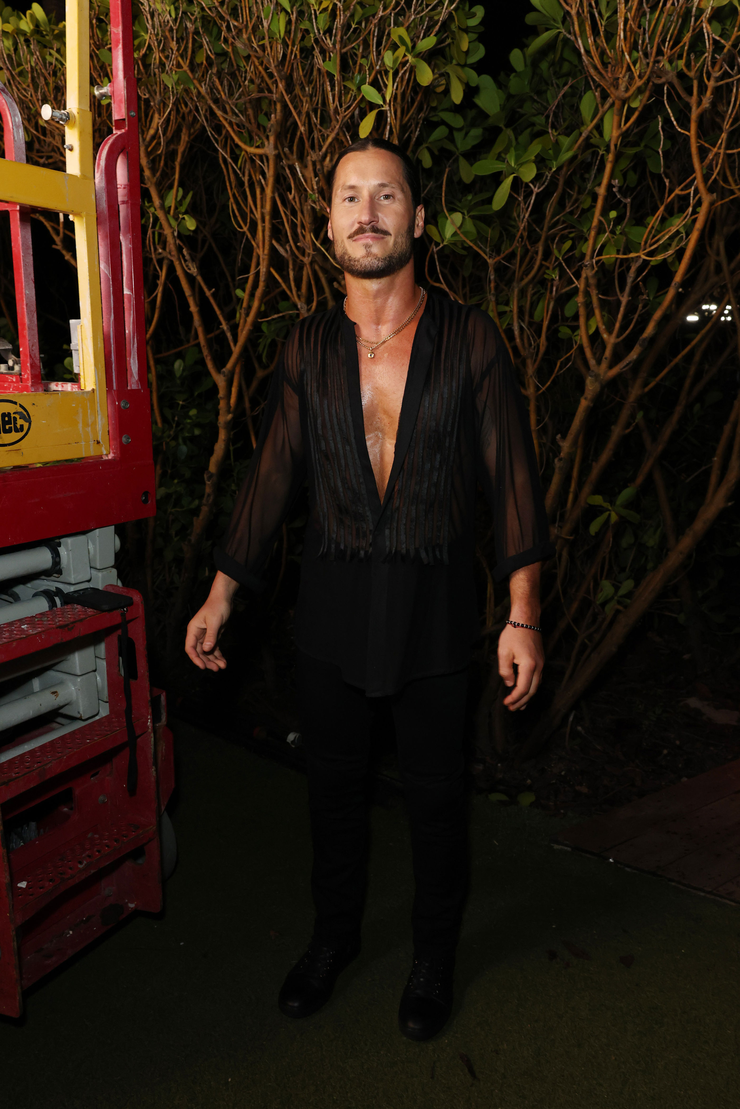How 'Dancing With the Stars' acknowledged Val Chmerkovskiy's suspension ...