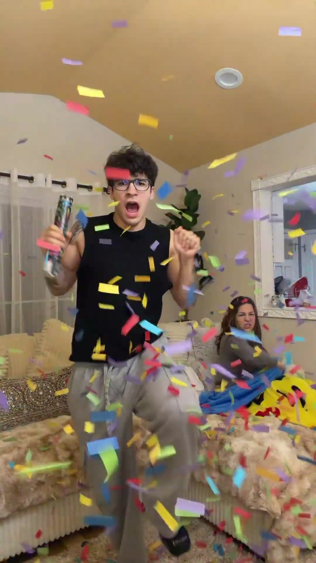 Surprise confetti bomb wakes up mom!