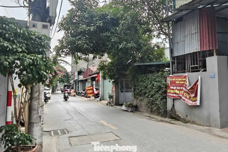 Khởi tố đối tượng dùng dao sát hại tài xế ô tô ở Hà Nội