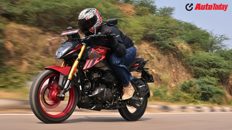 Hero Xtreme 160R 4V review: More than just a styling update?
