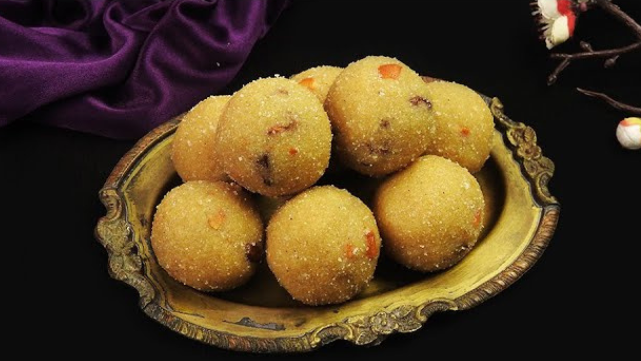 Simple Indian poha ladoo recipe for home cooking