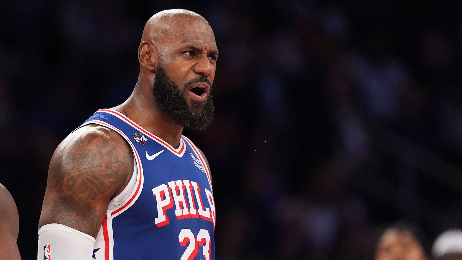 NBA: LeBron James gewinnt mit Philadelphia 76ers beim Meister ...