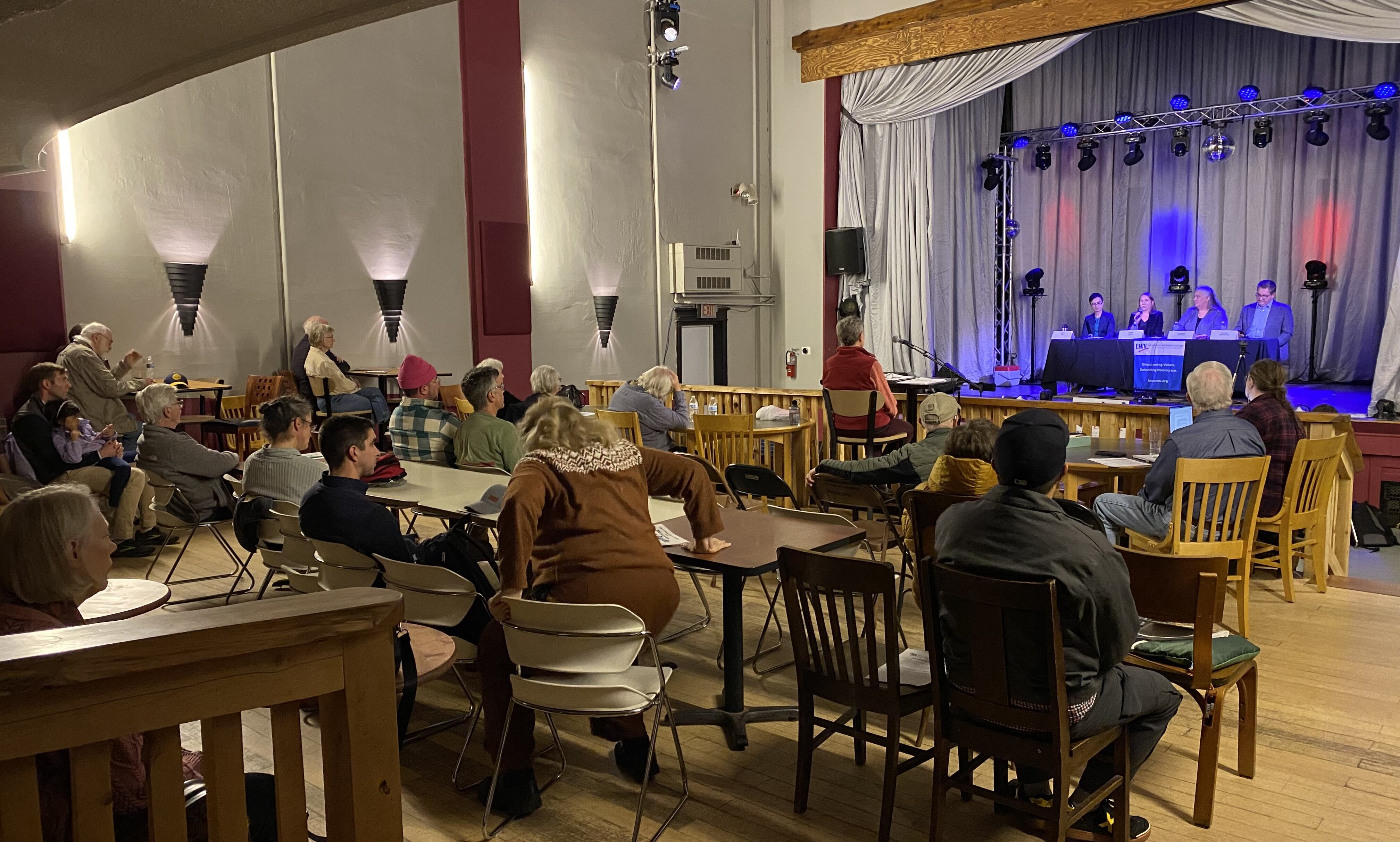 Hancock, Houghton city council candidates answer questions at public forum