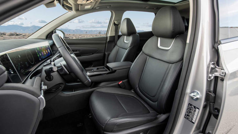 The 2026 Hyundai Tucson PHEV beats Toyota’s RAV4 on price, but does it ...