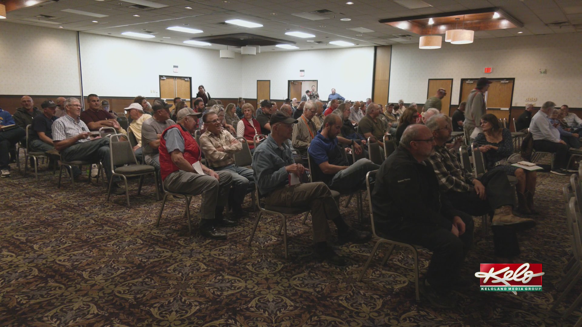 Public speaks out against 765kV electric line